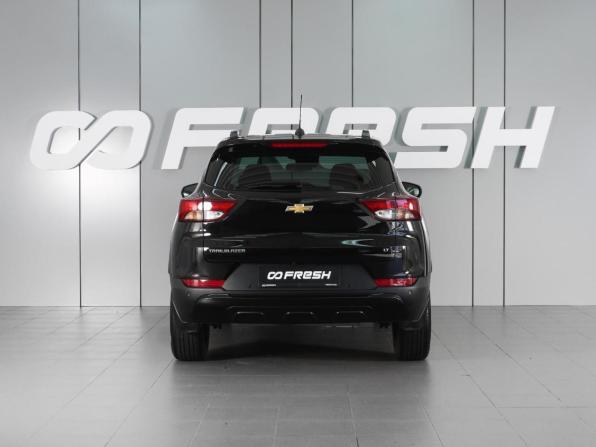 Chevrolet TrailBlazer III с пробегом 2022 года, цена 2 309 000 рублей, 63326 км, внедорожник, Автокод Объявления