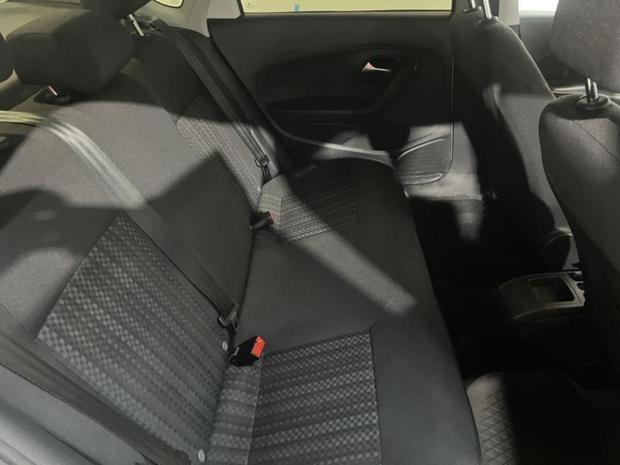 Volkswagen Polo V Рестайлинг Курск  - изображение 16