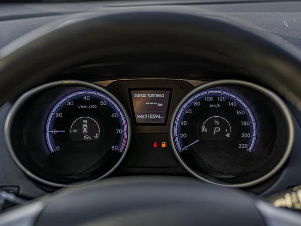 Hyundai ix35 I с пробегом 2011 года, цена 966 000 рублей, 210518 км, внедорожник, Автокод Объявления