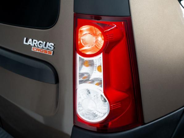 Lada (ВАЗ) Largus I Рестайлинг с пробегом 2021 года, цена 1 070 500 рублей, 130000 км, универсал, Автокод Объявления
