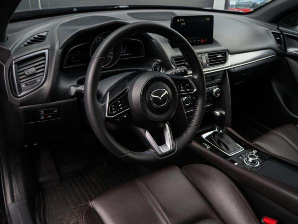 Mazda CX-4 I Рестайлинг с пробегом 2023 года, цена 2 990 000 рублей, 36112 км, внедорожник, Автокод Объявления