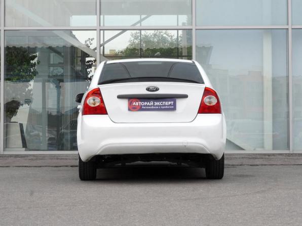 Ford Focus II Рестайлинг с пробегом 2010 года, цена 330 000 рублей, 267011 км, седан, Автокод Объявления