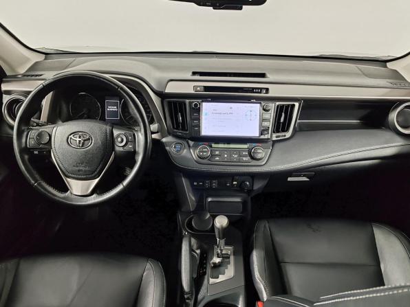 Toyota RAV4 IV (XA40) Рестайлинг с пробегом 2019 года, цена 2 099 000 рублей, 215554 км, внедорожник, Автокод Объявления