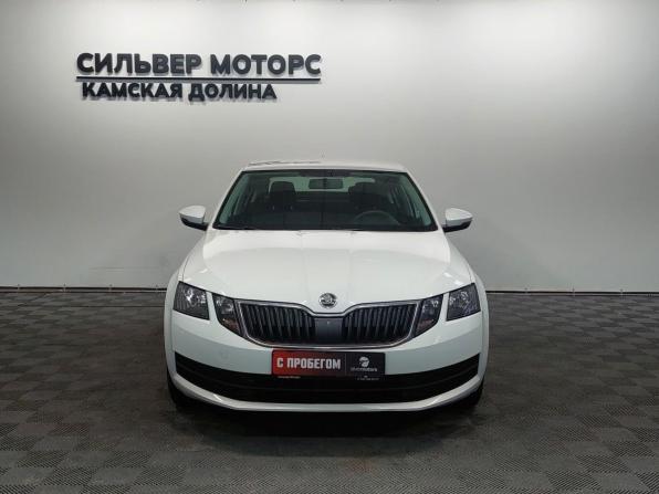 Skoda Octavia III (A7) Рестайлинг с пробегом 2017 года, цена 1 290 000 рублей, 160000 км, лифтбек, Автокод Объявления