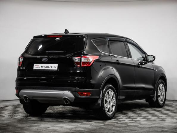 Ford Kuga II Рестайлинг с пробегом 2018 года, цена 1 769 000 рублей, 110129 км, внедорожник, Автокод Объявления