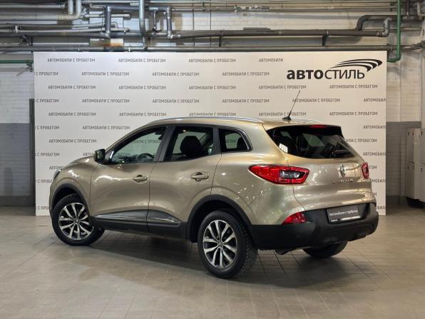 Renault Kadjar I с пробегом 2018 года, цена 1 199 000 рублей, 246000 км, внедорожник, Автокод Объявления