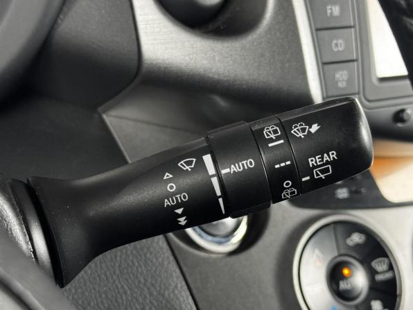 Toyota RAV4 III (XA30) Рестайлинг с пробегом 2011 года, цена 1 590 000 рублей, 215181 км, внедорожник, Автокод Объявления