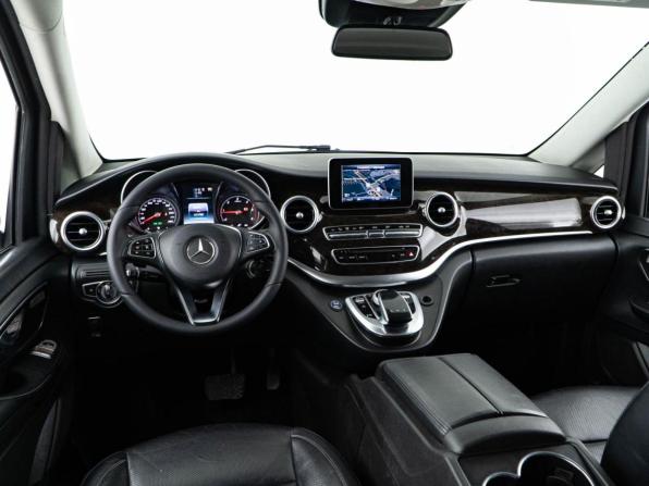 Mercedes-Benz V-Класс III (W447) с пробегом 2017 года, цена 3 397 077 рублей, 121782 км, минивэн, Автокод Объявления