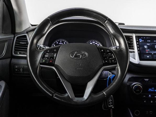 Hyundai Tucson III с пробегом 2016 года, цена 1 850 000 рублей, 216691 км, внедорожник, Автокод Объявления