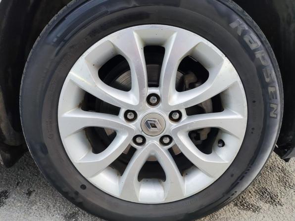 Renault Fluence I Рестайлинг с пробегом 2013 года, цена 375 000 рублей, 443196 км, седан, Автокод Объявления