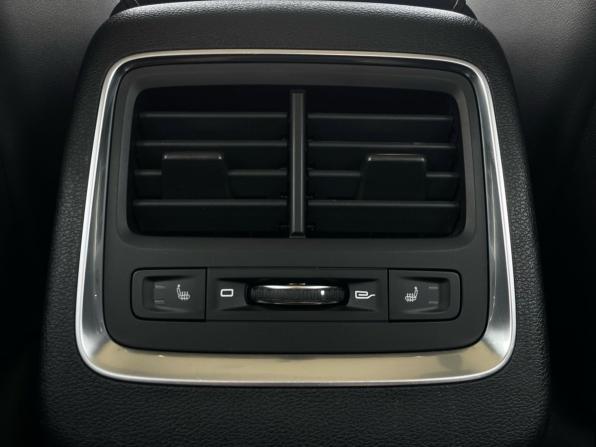 Geely Atlas Pro с пробегом 2024 года, цена 1 730 000 рублей, 28247 км, внедорожник, Автокод Объявления