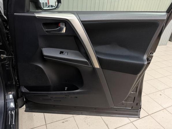 Toyota RAV4 IV (XA40) с пробегом 2015 года, цена 2 200 000 рублей, 99750 км, внедорожник, Автокод Объявления