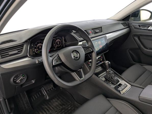 Skoda Superb III Рестайлинг с пробегом 2024 года, цена 2 900 000 рублей, 66490 км, лифтбек, Автокод Объявления