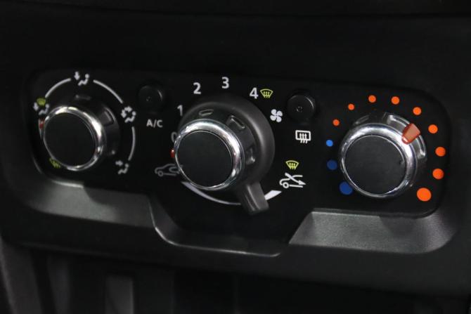 Lada (ВАЗ) XRAY I с пробегом 2016 года, цена 665 650 рублей, 175741 км, хэтчбек, Автокод Объявления