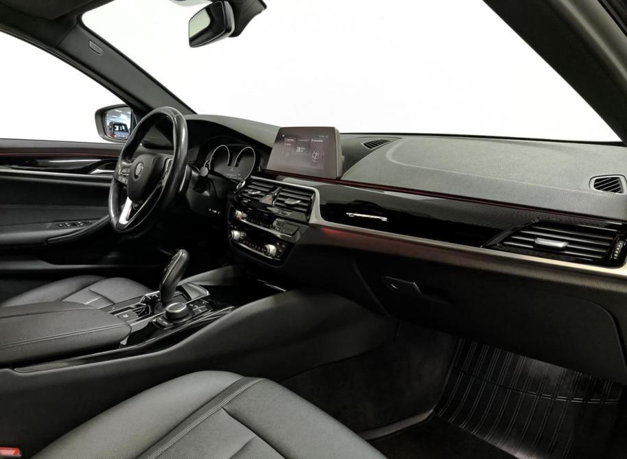 BMW 5 серии VII (G30/G31/G38) Санкт-Петербург  - изображение 13