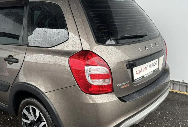 Lada (ВАЗ) Granta I Рестайлинг с пробегом 2024 года, цена 945 000 рублей, 8369 км, универсал, Автокод Объявления