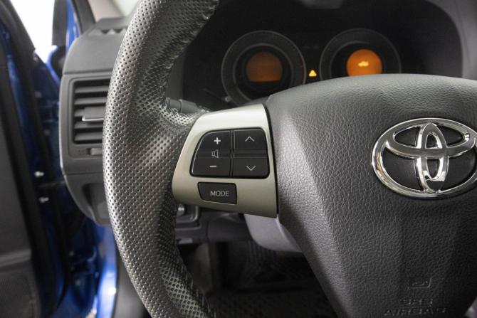 Toyota Corolla X (E140 E150) Рестайлинг с пробегом 2013 года, цена 1 179 000 рублей, 82123 км, седан, Автокод Объявления