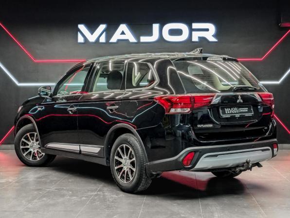 Mitsubishi Outlander III Рестайлинг 3 с пробегом 2020 года, цена 1 950 000 рублей, 125274 км, внедорожник, Автокод Объявления