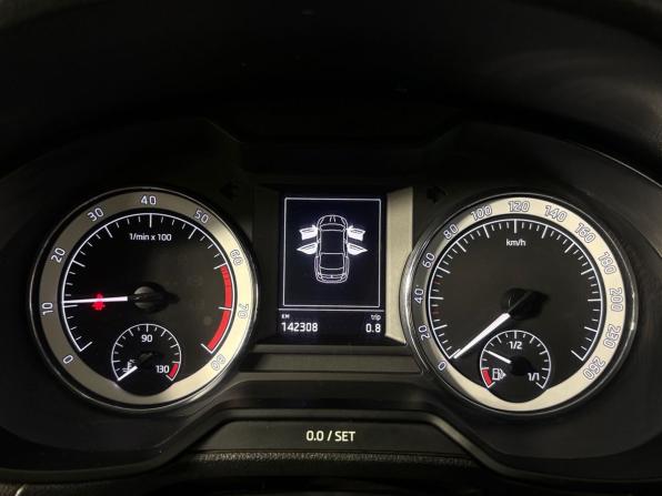 Skoda Octavia III (A7) Рестайлинг с пробегом 2017 года, цена 1 475 000 рублей, 142307 км, лифтбек, Автокод Объявления