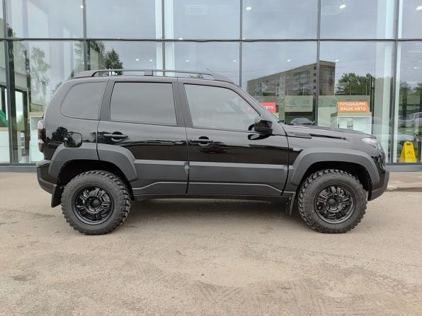 Lada (ВАЗ) Niva I Рестайлинг (Travel) с пробегом 2026 года, цена 1 599 800 рублей, 2481 км, внедорожник, Автокод Объявления