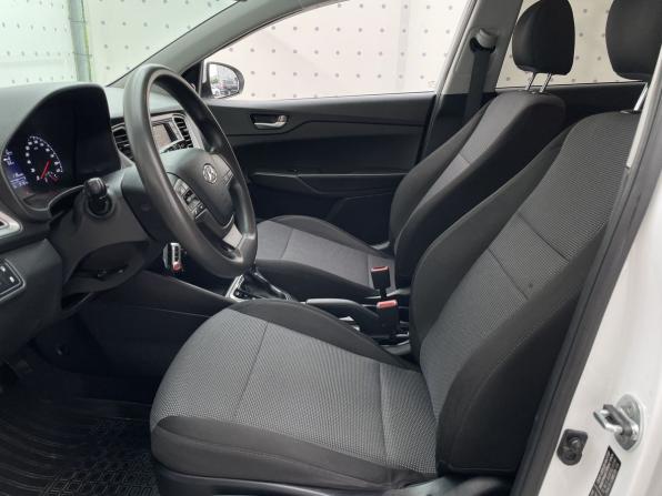 Hyundai Solaris II Рестайлинг с пробегом 2021 года, цена 1 480 000 рублей, 97100 км, седан, Автокод Объявления