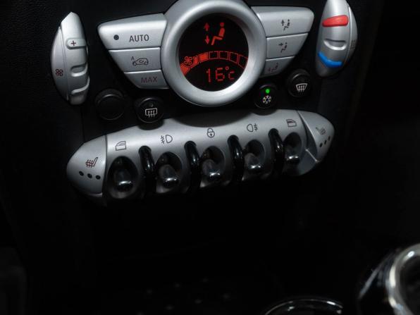 Mini Hatch II (R56) с пробегом 2008 года, цена 1 200 000 рублей, 140000 км, хэтчбек, Автокод Объявления