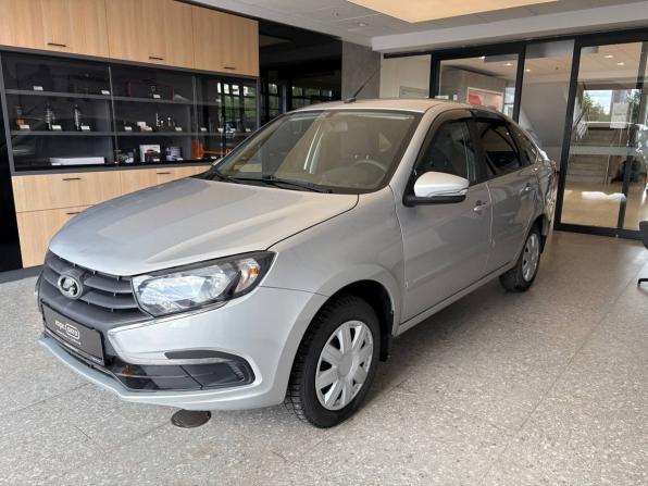 Lada (ВАЗ) Granta I Рестайлинг с пробегом 2022 года, цена 702 000 рублей, 24214 км, лифтбек, Автокод Объявления