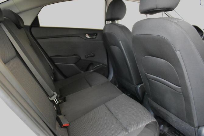 Hyundai Solaris II с пробегом 2018 года, цена 1 120 000 рублей, 100469 км, седан, Автокод Объявления