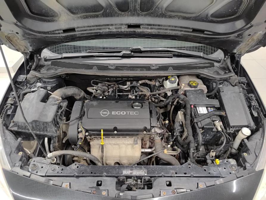 Opel Astra J Казань  - изображение 11