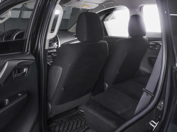 Mitsubishi Pajero Sport III с пробегом 2017 года, цена 2 650 000 рублей, 161016 км, внедорожник, Автокод Объявления