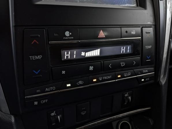 Toyota Camry VII (XV50) Рестайлинг с пробегом 2016 года, цена 2 095 000 рублей, 172500 км, седан, Автокод Объявления