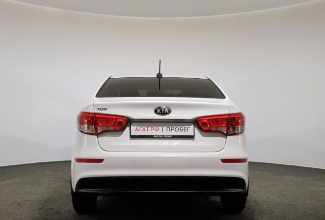 Kia Rio III Рестайлинг с пробегом 2017 года, цена 1 000 000 рублей, 156739 км, седан, Автокод Объявления