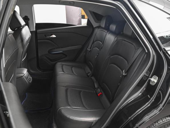 Chevrolet Monza II Рестайлинг с пробегом 2023 года, цена 1 624 000 рублей, 45185 км, седан, Автокод Объявления