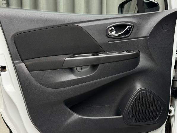 Renault Kaptur I с пробегом 2019 года, цена 1 649 000 рублей, 67296 км, внедорожник, Автокод Объявления