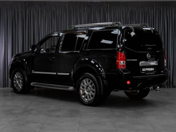 Nissan Pathfinder III Рестайлинг с пробегом 2010 года, цена 1 399 000 рублей, 229444 км, внедорожник, Автокод Объявления