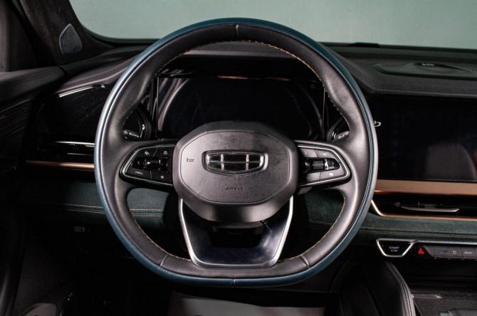 Geely Monjaro I с пробегом 2023 года, цена 3 729 000 рублей, 13000 км, внедорожник, Автокод Объявления