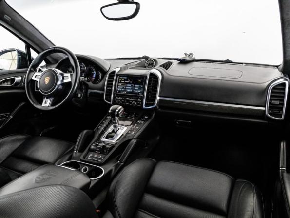 Porsche Cayenne II (958) с пробегом 2013 года, цена 2 475 000 рублей, 240667 км, внедорожник, Автокод Объявления