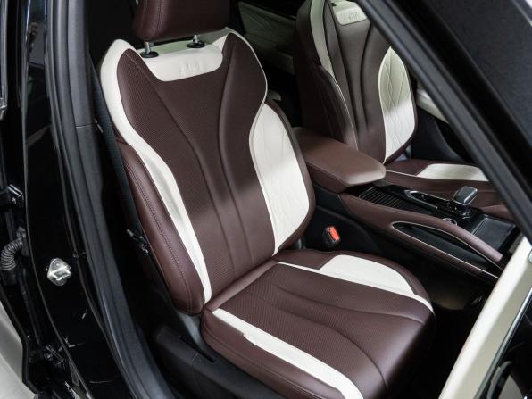Geely Monjaro I с пробегом 2023 года, цена 3 570 000 рублей, 39756 км, внедорожник, Автокод Объявления