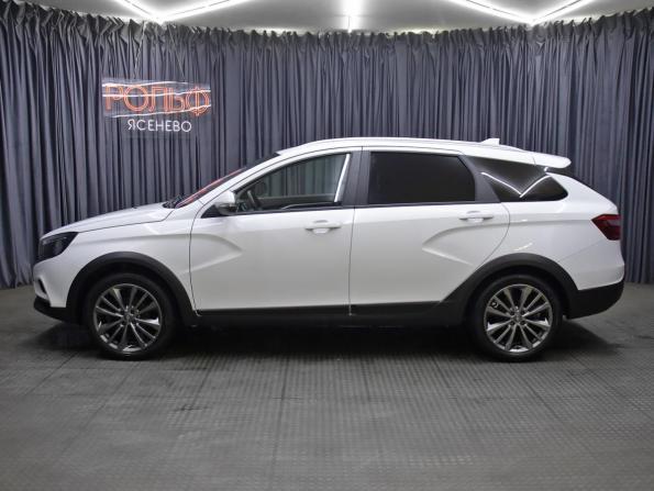 Lada (ВАЗ) Vesta I с пробегом 2017 года, цена 998 000 рублей, 48870 км, универсал, Автокод Объявления