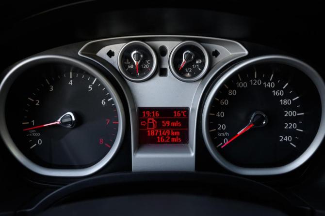 Ford Focus II Рестайлинг с пробегом 2011 года, цена 465 000 рублей, 187147 км, седан, Автокод Объявления