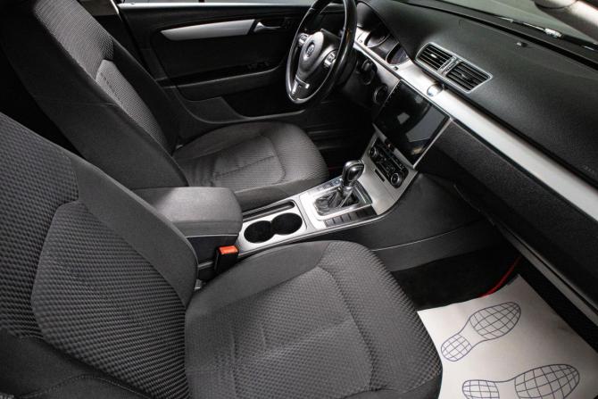 Volkswagen Passat B7 с пробегом 2011 года, цена 1 089 000 рублей, 194046 км, седан, Автокод Объявления