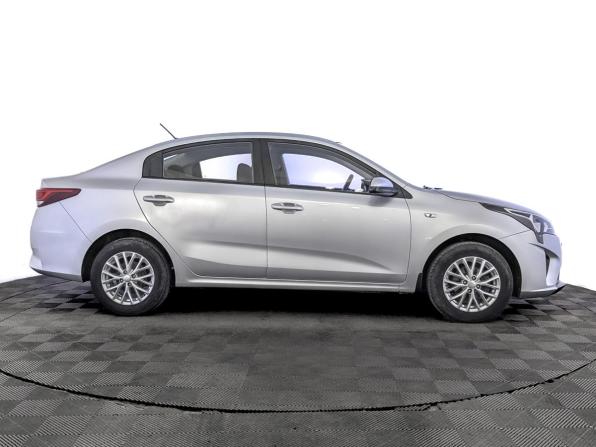 Kia Rio IV Рестайлинг с пробегом 2020 года, цена 1 600 000 рублей, 23105 км, седан, Автокод Объявления