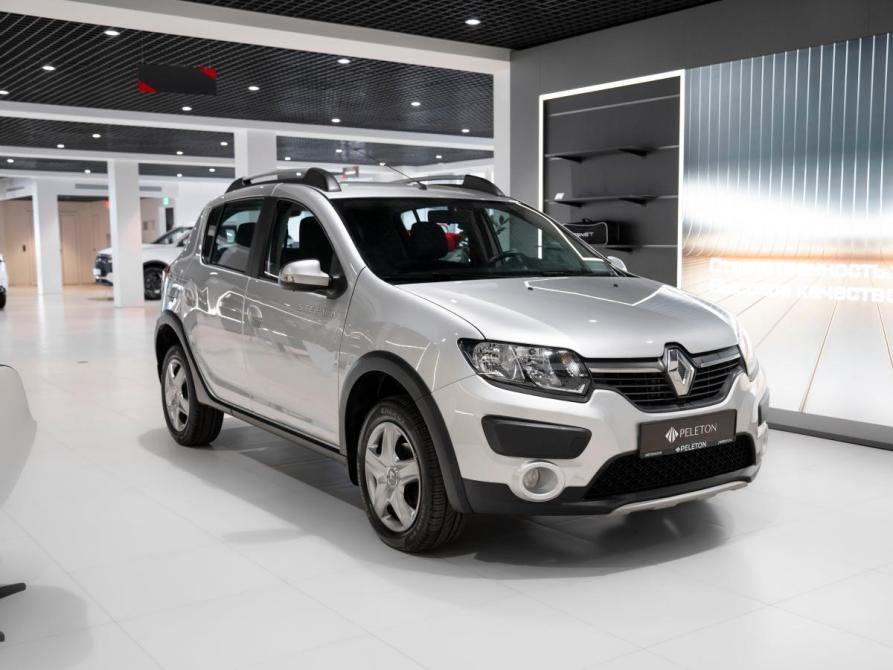 Renault Sandero II Москва  - изображение 2