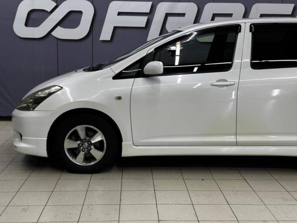 Toyota Wish I с пробегом 2004 года, цена 774 000 рублей, 254000 км, компактвэн, Автокод Объявления