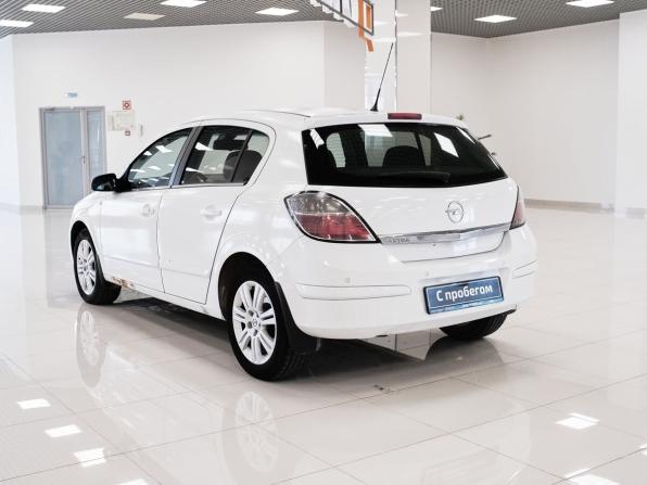 Opel Astra H Рестайлинг с пробегом 2011 года, цена 250 000 рублей, 168970 км, хэтчбек, Автокод Объявления