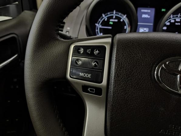 Toyota Land Cruiser Prado 150 Series с пробегом 2011 года, цена 2 150 000 рублей, 360641 км, внедорожник, Автокод Объявления