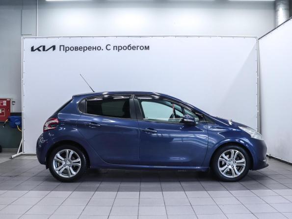 Peugeot 208 I с пробегом 2013 года, цена 700 000 рублей, 151846 км, хэтчбек, Автокод Объявления