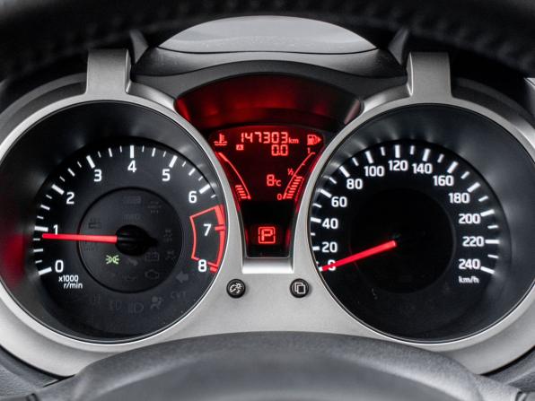 Nissan Juke I с пробегом 2013 года, цена 1 127 000 рублей, 147302 км, внедорожник, Автокод Объявления