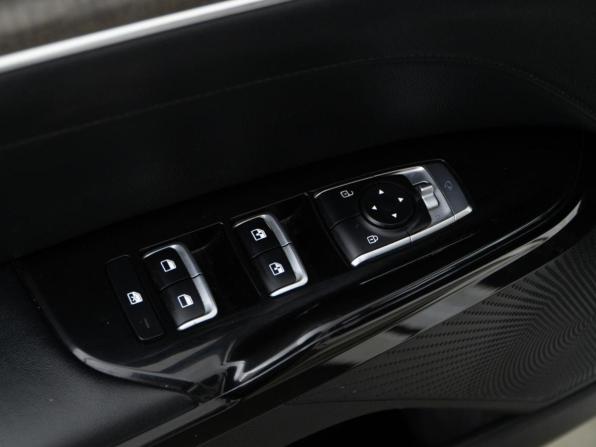 Kia K5 III с пробегом 2020 года, цена 2 470 111 рублей, 47081 км, седан, Автокод Объявления