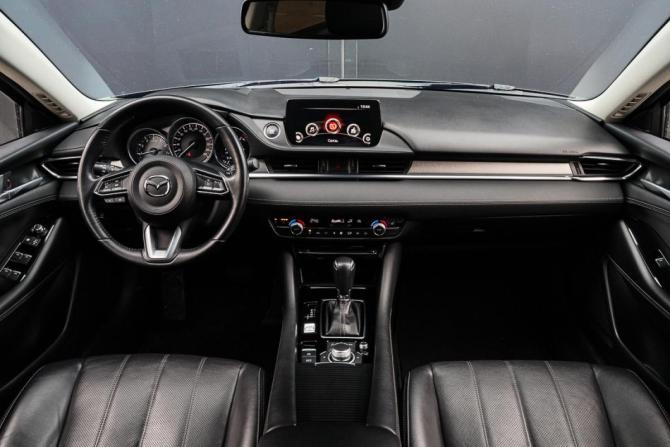 Mazda 6 III (GJ) Рестайлинг 2 с пробегом 2019 года, цена 2 490 000 рублей, 92310 км, седан, Автокод Объявления